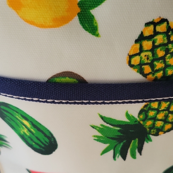 Lands End Fruit Patterned Canvas/Wax Tote Bag Cooler - Picture 3 of 13